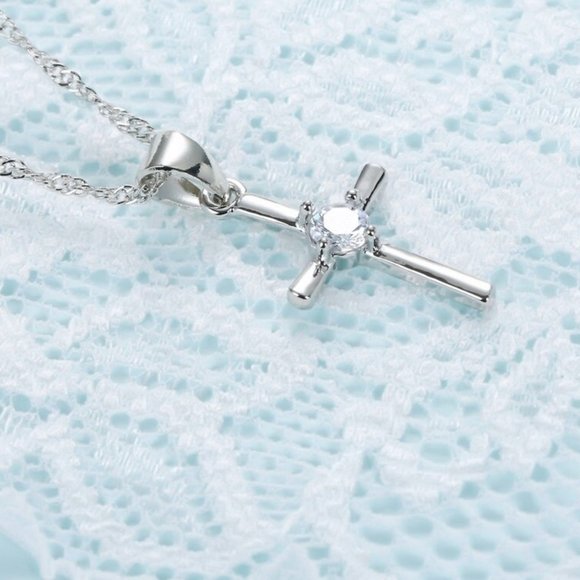925 Sterling Silver Cross Necklace and Earrings Set Adorable Gift Ensemble - Picture 4 of 7